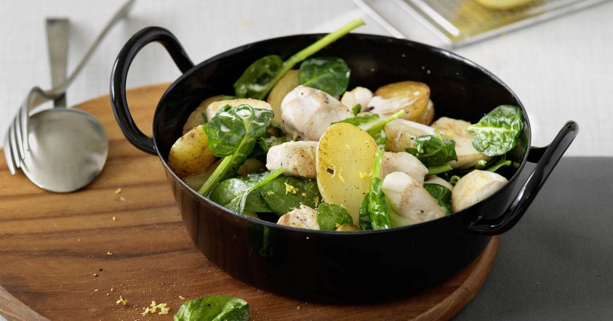 Sauté de poulet et de pommes de terre aux épinards et au citron