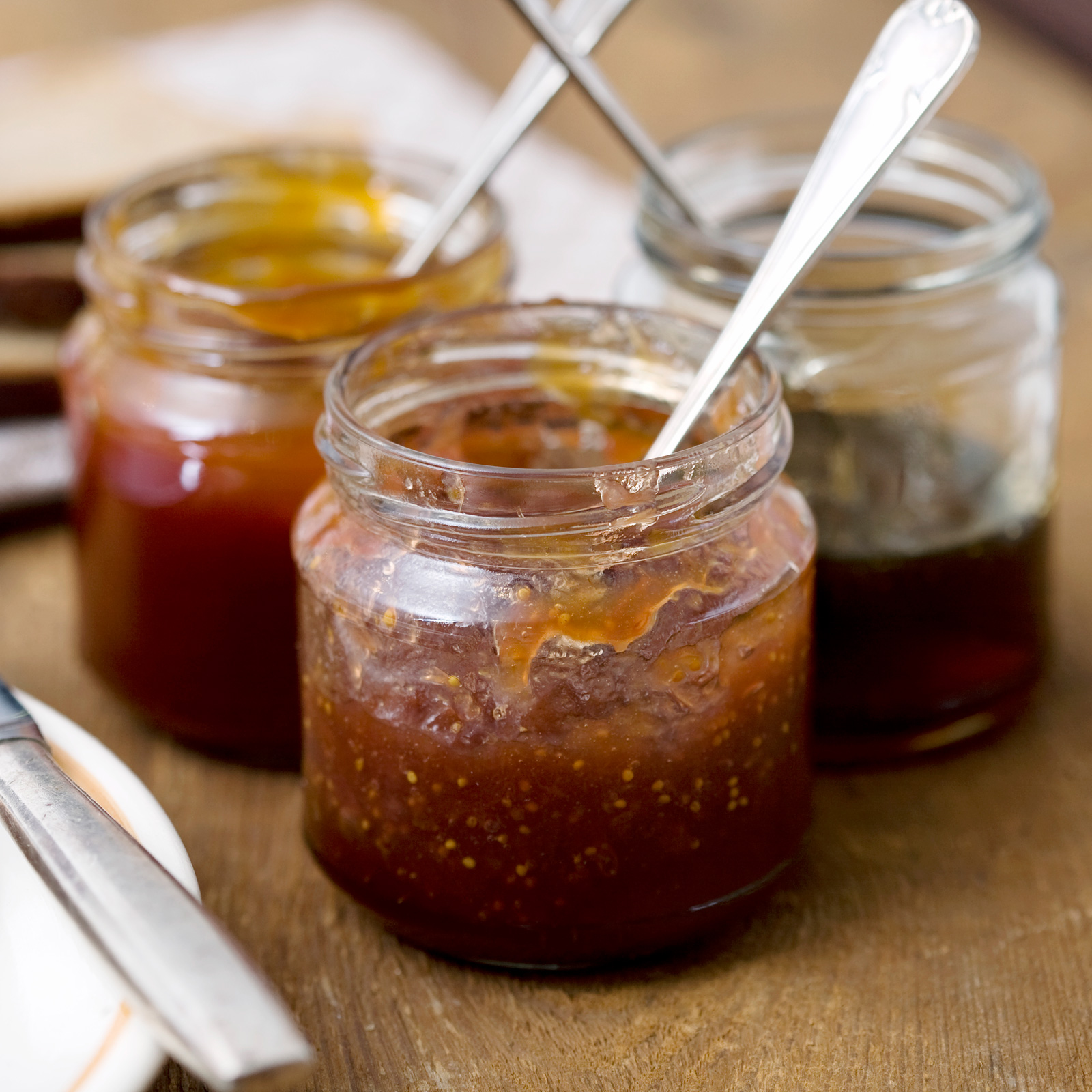 Confiture de figues à la cardamome, cannelle et rhum